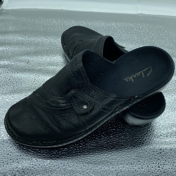 Black leather size 8 mule/clogs - Picture 2 of 3